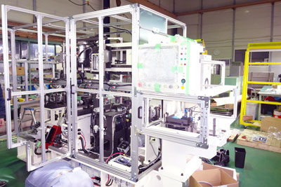 山口精機の精密機械は社内・グループ企業のチームワークと技術力の結晶。加工内容ご紹介。